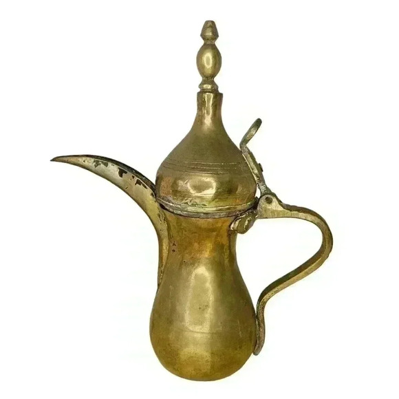Vintage Brass Arabic Dallah Fluted Spout Coffee Pot - Picture 1 of 9